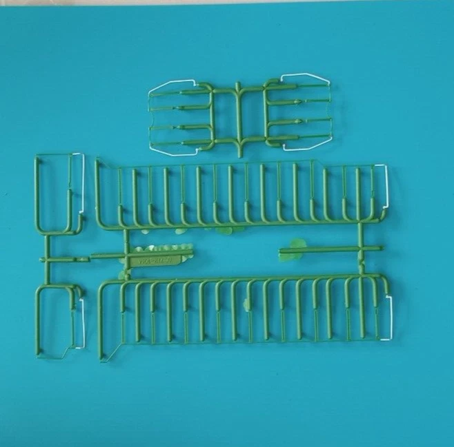 Burlington Northern GP35 RTR поручни (пластиковая версия) Athearn - масштаб HO - Изображение 1 из 1