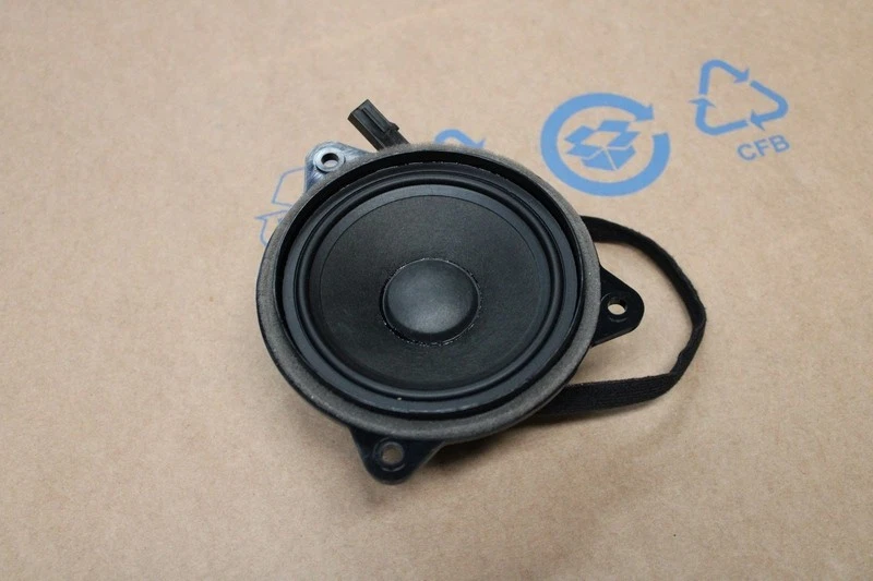 Altoparlante Midrange Originale VW ID.BUZZ EBB EBJ 3G8035415 - Immagine 1 di 3