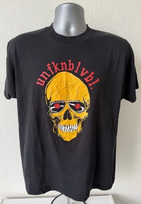 Camiseta caveira vintage anos 80’ 90’s Unfknblvbl serve para motociclista grunge masculina grande (etiqueta XL) - Imagem 1 de 4
