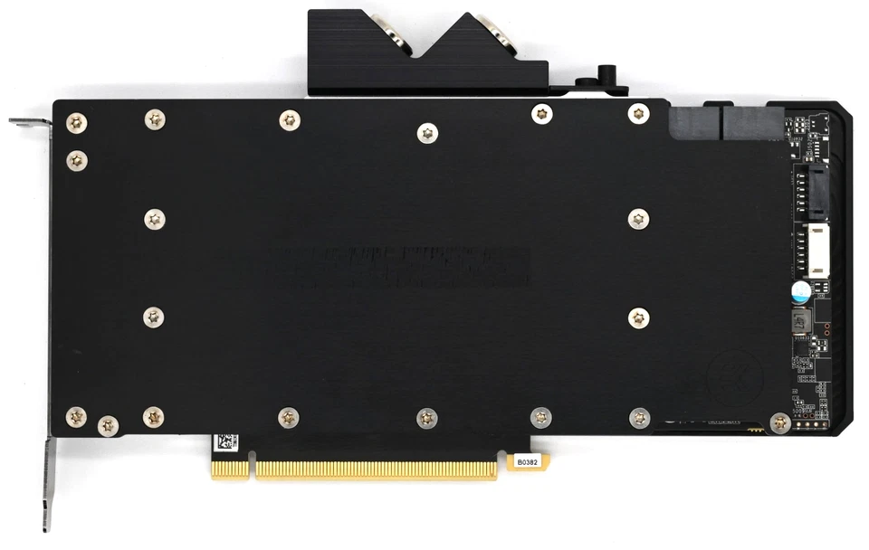 Gráficos ZOTAC NVIDIA RTX 3090 Trinity OC 24 GB GDDR6X PCIe 4.0 con bloque de agua EK Foto 1 de 4