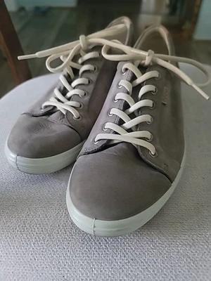 ECCO Women's EU 40 US 9 "Soft 7" Warm Gray Lace Up Sneakers Nubuck Leather Low - Image 1 of 4