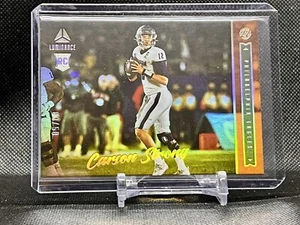 2022 Panini Luminance Football Carson Strong #178 Arancione Parallelo 03/50 Eagles - Foto 1 di 2