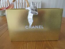 Chanel Ribbon Tied Gift Bag (Gold / White)