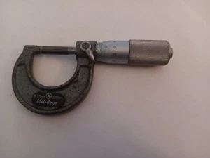 Vintage Mitutoyo #103-125 0-25 mm Range 0.01mm Graduation Outside Micrometer - Picture 1 of 1