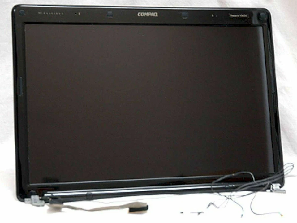 Compaq Presario V3000 Laptop Glossy 14" LCD SCREEN Case V3315LA V3030US V3018US - Image 1 of 4