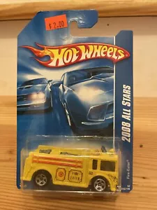 Camión de bomberos amarillo diecast Hot Wheels 1/64 2008 All Stars nuevo en paquete - Imagen 1 de 11