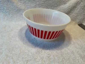 Vintage Hazel Atlas  candy stripe mixing bowl   Milk Glass - Picture 1 of 4