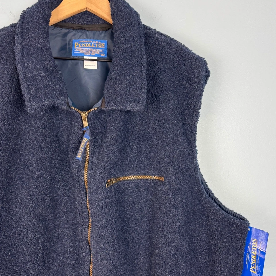 NEW Pendleton Men's XL Navy Blue Sherpa Fleece Vest Full Zip Acrylic Polyester - Image 1 of 4