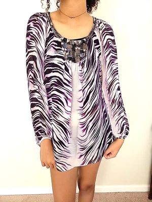 ROBERT GRAHAM 100% SILK EMBELLISHED WAVE PRINT TUNIC TOP SIZE SMALL NWT - Image 1 of 4