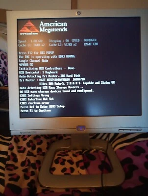 Vintage HP Pavilion f2703 LCD Monitor - Image 1 of 4