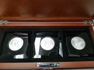 The Danbury Mint American Silver Eagle 35th Anniversary Set - Picture 1 of 12