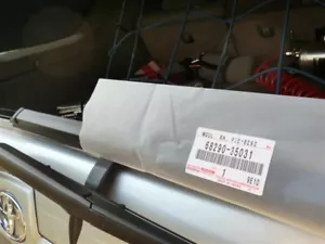 Toyota Original 4Runner Heck Außen Liftgate Glas Dichtleiste Riemen Zierleiste - Bild 1 von 1