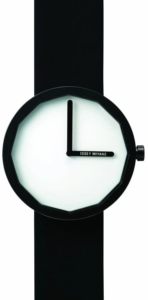 Reloj Hombre ISSEY MIYAKE DOCE SILAP002 Sin Usar en Caja Foto 1 de 1