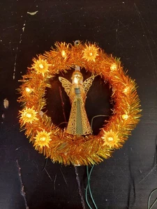 Vintage Lighted Christmas Wreath Gold Angel Tinsel - Picture 1 of 5