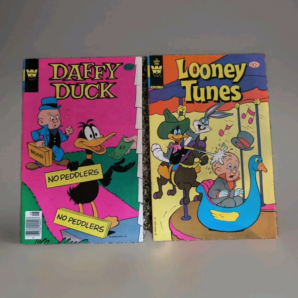 Quadrinhos Daffy Duck #122 And Looney Tunes #36 - Imagem 1 de 2