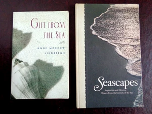 Lot 2 Inspirational Books: Gift From The Sea, Anne Morrow & Seascapes, Hallmark - Bild 1 von 24