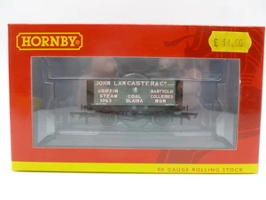 Hornby 00 Gauge R6872 John Lancaster & Co 6 Plank Wagon No 1063 Grey Livery - Picture 1 of 2