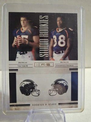 2010 Panini Rookies & Stars-Studio Rookies Dem. Thomas, Tim Tebow Gold /500 (RC) - Image 1 of 3