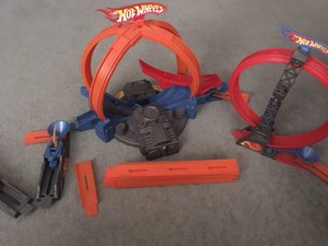 hot wheels trick tracks power loop