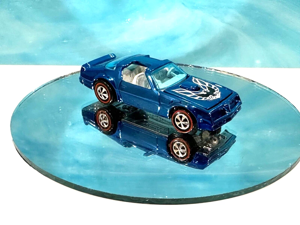 Hermoso Pontiac Trans Am Phoenix Rising personalizado Hot Wheels Spectraflame Redline Foto 1 de 4