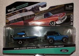MAISTO DESIGN TOW & GO 2021 BLUE FORD BRONCO W/ TRAILER & Ski Boat Diecast New - Picture 1 of 5