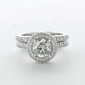 Juego de anillos de piedra lateral con halo de oro blanco de 14 quilates corte redondo F/SI2 de diamante natural de 2,4 quilates - Imagen 1 de 7