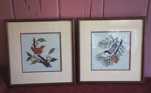 FRAMED AND MATTED BIRD THEMED NEEDLEPOINT: SET OF 2 - Imagen 1 de 4