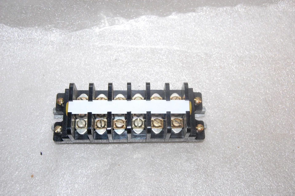 Square D Terminal Block 9080 C-6 - Image 1 of 4