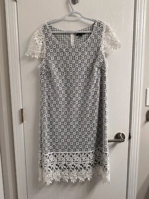 Vestido recto Sangría para mujer blanco con superposición de encaje azul y blanco guinga talla 12 Foto 1 de 4