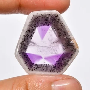 Tripache Amethyst Scheiben mit vielen verschiedenen Einschlüssen 28x28x6 mm 35,5 S-648 - Bild 1 von 2