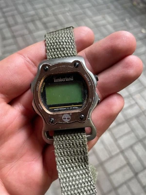 RELOJ TIMBERLAND DEPORTIVO DIGITAL PARA HOMBRE RARO Foto 1 de 4