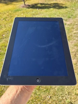 4th Gen Apple IPad A1460 Wifi/Cell 16GB - Image 1 of 4