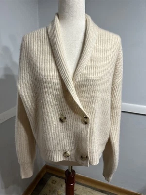 Elie Tahari 100% 羊绒短双排扣开衫,奶油色,尺寸 L — 第 1/4 张图片