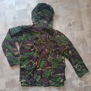 Chaqueta de campo camuflada 180/96 del ejército británico excedente DPM a prueba de viento Woodland Smock - Imagen 1 de 8
