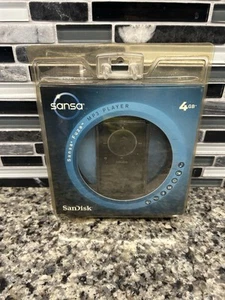 SanDisk Sansa Fuze (4GB) Digital Media Player - MP3 New/Sealed SDMX14R - Picture 1 of 6