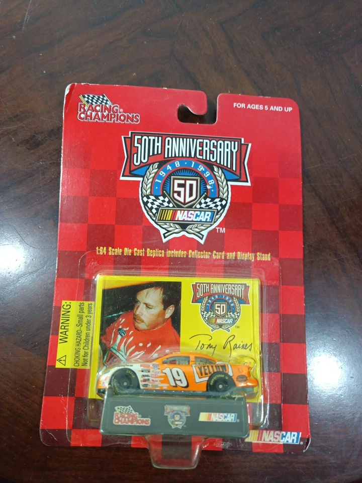 50 Aniversario Tony Raines #19 Racing Champions 1/64 NASCAR Diecast  Foto 1 de 3