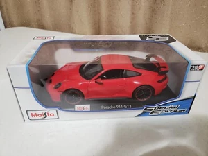 *NEU IN BOX* Porsche 911 GT3 Special Edition Diecast Boxed 1:18 Modellauto rot - Bild 1 von 7