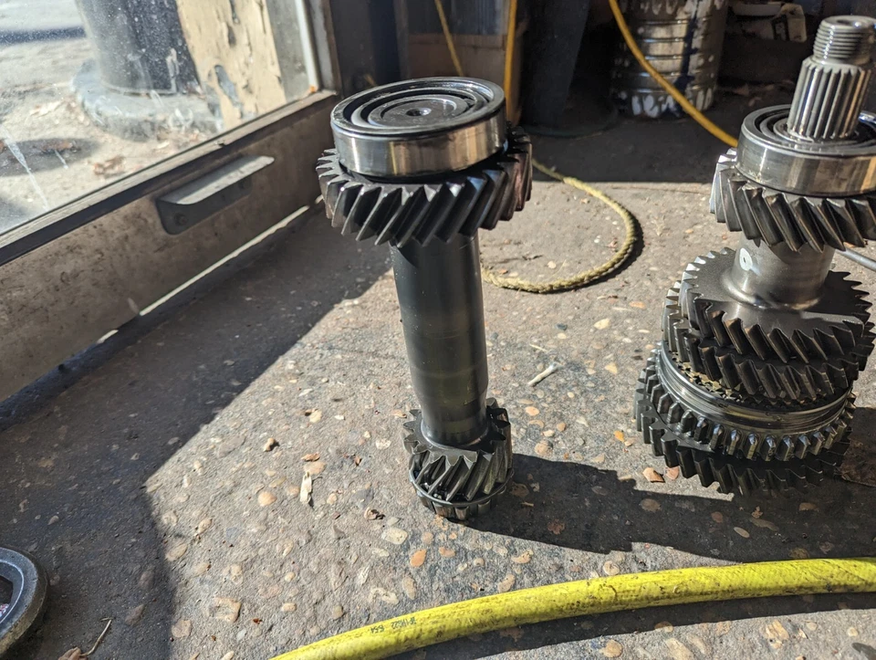 Eje de salida Eclipse GST 1995-1999 TRACCIÓN DELANTERA Foto 1 de 1