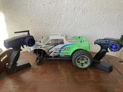 Exceed RC 4wd Truck Nitro  - Image 1 of 4