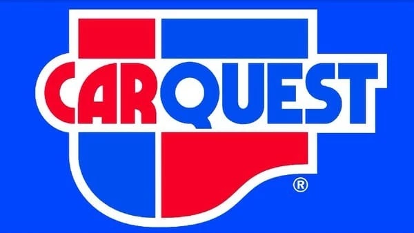 Brazos de control inferiores delanteros CarQuest 810-95509B con rótulas Ford Mazda Foto 1 de 1