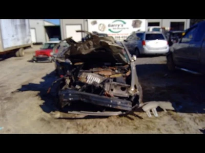 Rear Axle Without Limousine Package Fits 03-11 LINCOLN & TOWN CAR 1101072 - Image 1 of 4