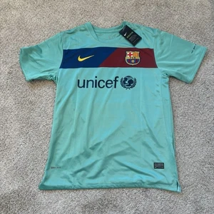 NEW Rare 2010-2011 Lionel Messi #10 Barcelona Away Kit - Men’s Large - Picture 1 of 5