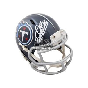 Derrick Henry Autographed Tennessee Titans Speed Mini Football Helmet - BAS