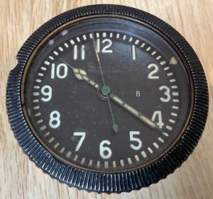 VINTAGE USSR RUSSIAN SOVIET MILITARY TANK / AIRCRAFT PANEL CLOCK - Picture 1 of 4