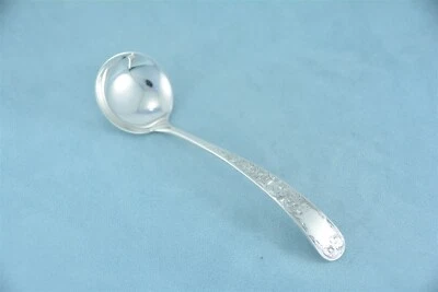 Cucharón de salsa S. Kirk & Son Old Maryland grabado esterlina de 5-1/2" sin monograma Foto 1 de 4