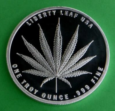 Марихуана каннабис круглый, Sativa Liberty лист 1 тройская унция .999 серебро, PL и LP - Изображение 1 из 4