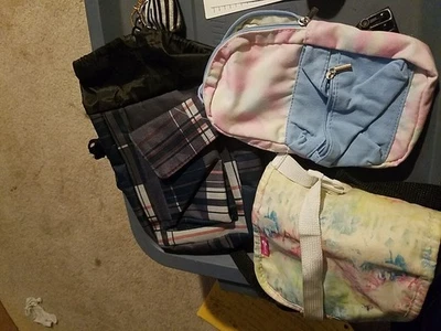 Lot Carrying Storage Bags - Image 1 of 4