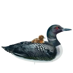 Realistic Common Loon with Baby Outdoor Garden Stake - Picture 1 of 2