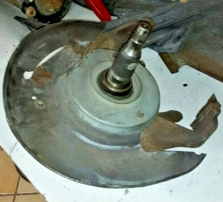 1994-1996 Ford F-150 Front Left Driver Spindle Knuckle 4x2 Exc Lightning Oem - Image 1 of 4