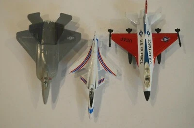 Mini Vintage Airforce Diecast toys - Image 1 of 4
